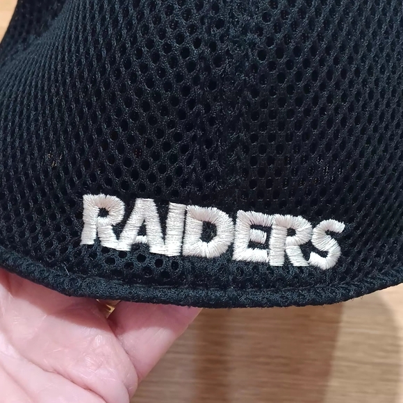 Raiders Gray and Black Cap - Picture 12 of 12